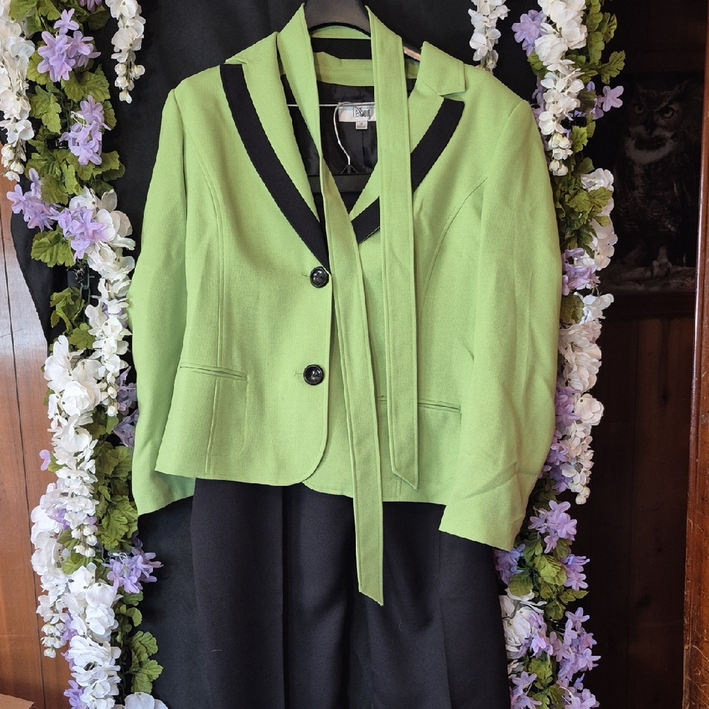 Le Suit Lime Green Blazer with Black Trim With Black Slacks (2pc Suit)